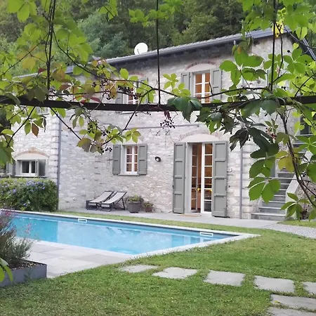 Il Borgo Mediceo Seravezza
