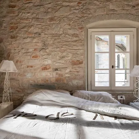 Il Borgo Mediceo Villa Seravezza